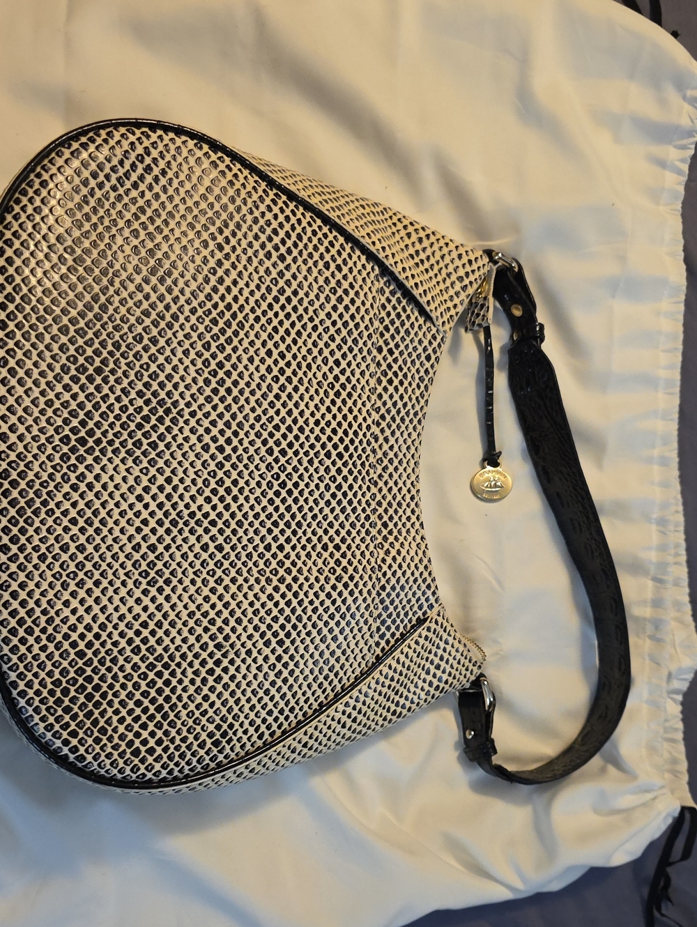EUC Brahmin Amira Black Tala purse - Picture 9 of 9